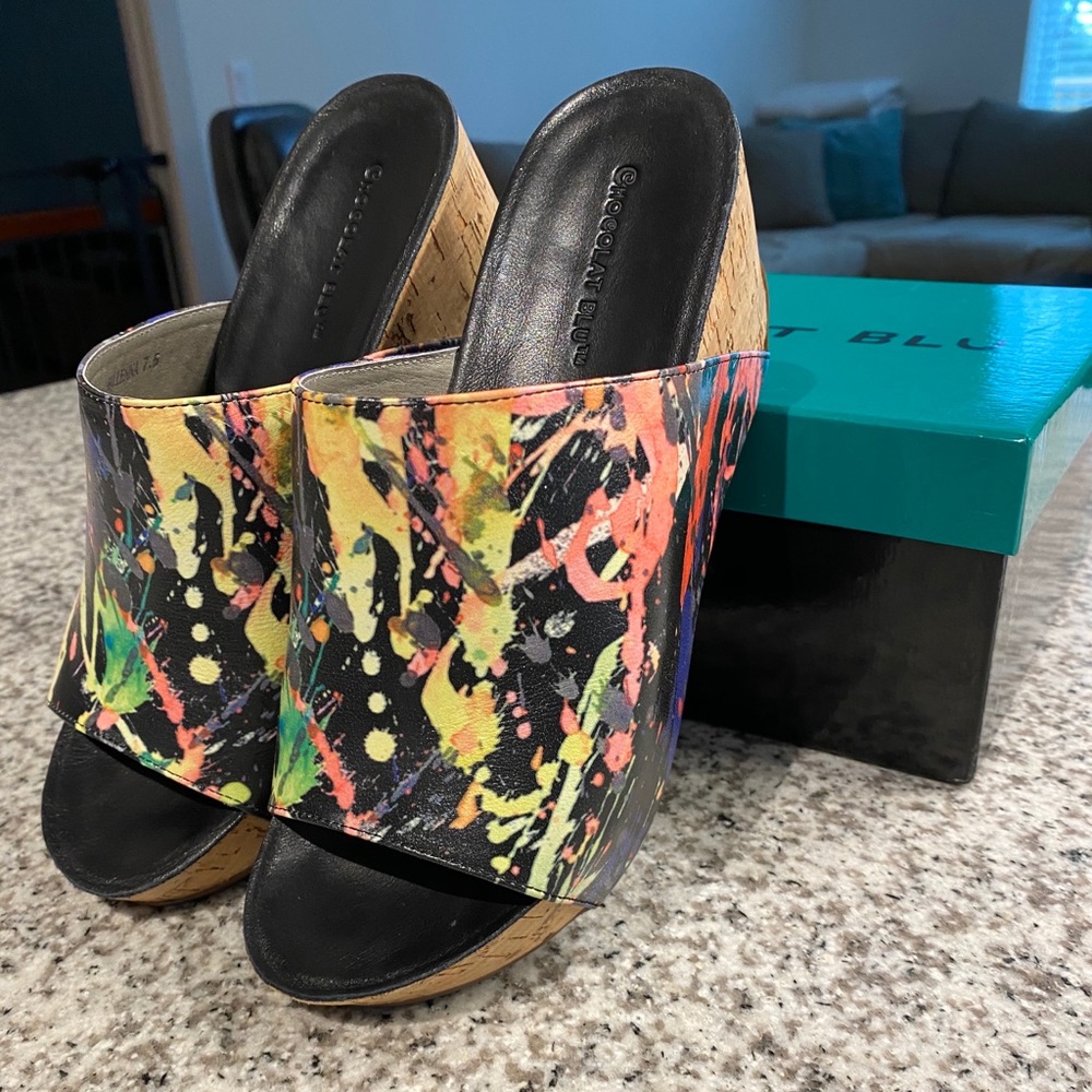 Chocolat Blu Leather & Cork Paint Splatter Wedges